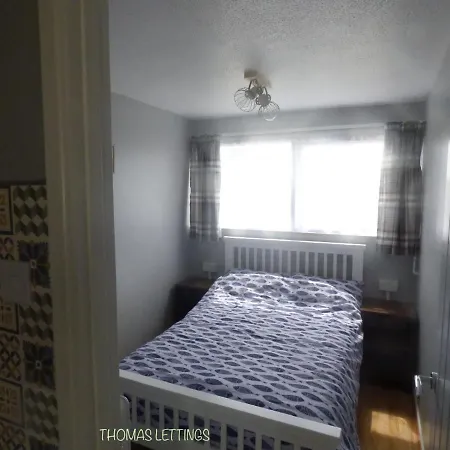 Cheerful 2 Bed Holiday Chalet With Gated Decking Hemsby Exterior photo